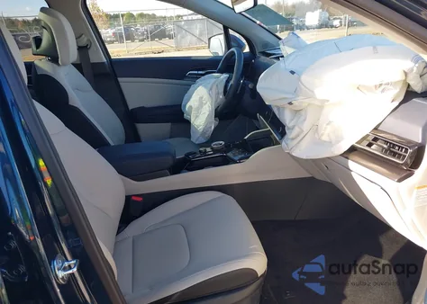 2025 Kia Sportage Hybrid Ex from USA, damaged, VIN KNDPVCDG2S7255414